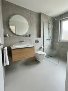 Clear floor making small bathroom feel bigger